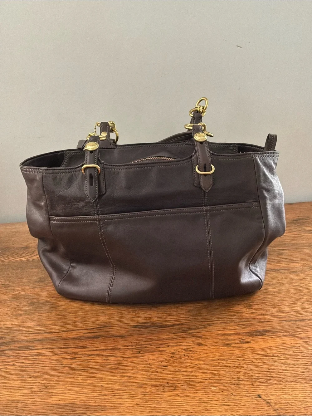 Coach Brown Leather Tote with Gold-Tone Hardware G1082-15740